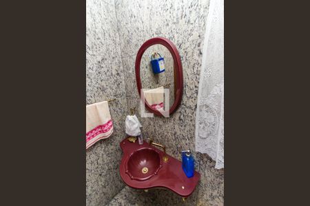 Lavabo   de casa à venda com 4 quartos, 500m² em Vila Paiva, São Paulo