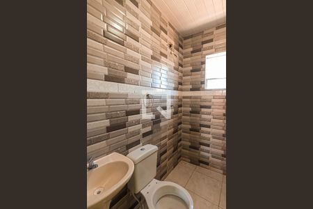 Casa para alugar com 90m², 2 quartos e 1 vaga Casa para alugar com 90m², 2 quartos e 1 vagaBanheiro
