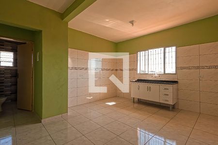 Casa para alugar com 90m², 2 quartos e 1 vaga Casa para alugar com 90m², 2 quartos e 1 vagaSala/Cozinha