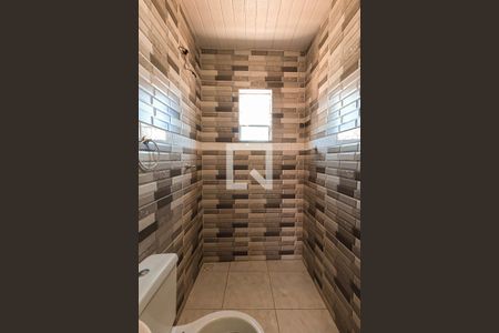 Casa para alugar com 90m², 2 quartos e 1 vaga Casa para alugar com 90m², 2 quartos e 1 vagaBanheiro
