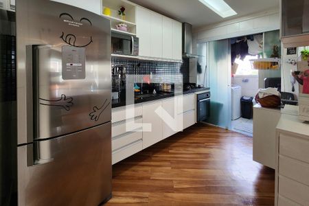 Apartamento para alugar com 100m², 3 quartos e 2 vagas Apartamento para alugar com 100m², 3 quartos e 2 vagasCozinha