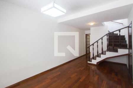 Sala de casa para alugar com 3 quartos, 150m² em Jardim Santo Amaro, São Paulo