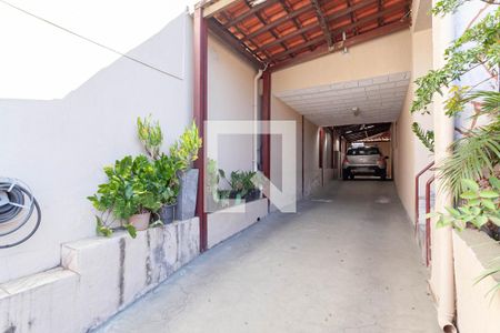 Casa à venda com 195m², 3 quartos e 4 vagasGaragem