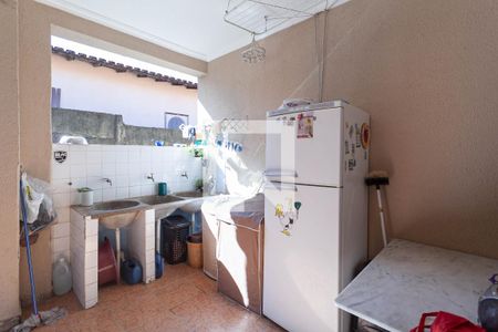 Casa à venda com 195m², 3 quartos e 4 vagasÁrea de serviço 