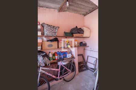 Casa à venda com 195m², 3 quartos e 4 vagasQuarto de despejo 