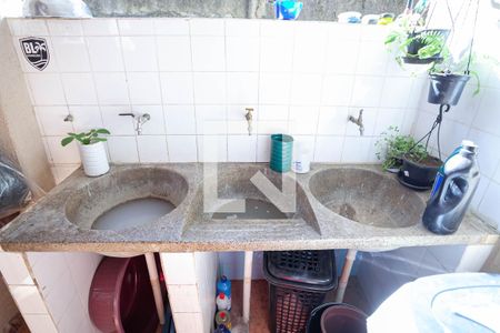 Casa à venda com 195m², 3 quartos e 4 vagasÁrea de serviço 