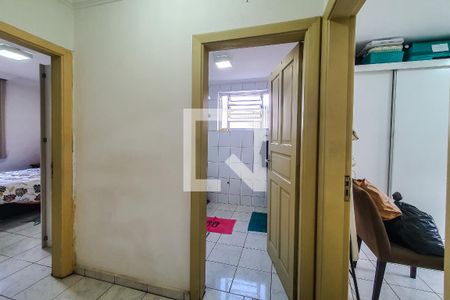 Corredor de apartamento à venda com 2 quartos, 90m² em Vila Gumercindo, São Paulo