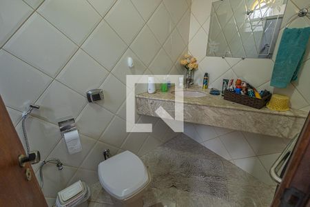 Casa à venda com 1036m², 15 quartos e 12 vagasBanheiro social