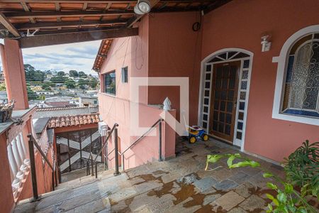 Casa à venda com 1036m², 15 quartos e 12 vagasVaranda