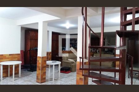 Casa à venda com 3 quartos, 273m² em Jabaquara, São Paulo