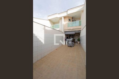 Casa à venda com 240m², 3 quartos e 2 vagas Casa à venda com 240m², 3 quartos e 2 vagasGaragem