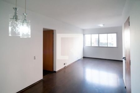 Sala de apartamento para alugar com 3 quartos, 110m² em Cidade Monções, São Paulo