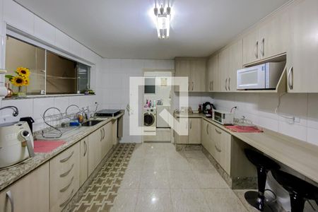Casa à venda com 140m², 3 quartos e 4 vagasCozinha