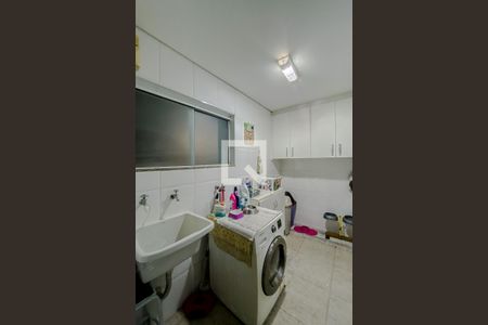 Casa à venda com 140m², 3 quartos e 4 vagasLavanderia