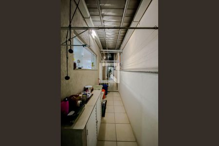 Casa à venda com 140m², 3 quartos e 4 vagasCorredor