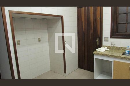 Casa à venda com 3 quartos, 277m² em Parque Monteiro Soares, São Paulo