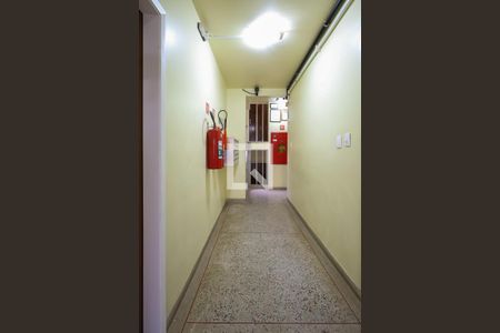 Apartamento à venda com 56m², 2 quartos e sem vagaCorredor de acesso