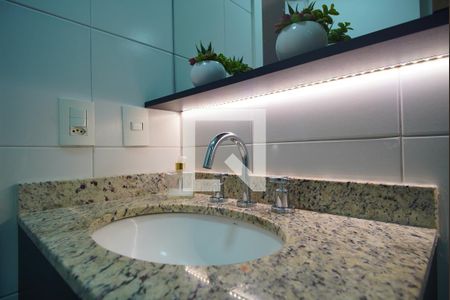 Apartamento para alugar com 67m², 2 quartos e 1 vagaBanheiro  suíte 