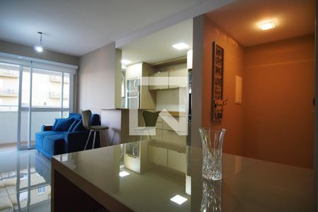 Sala  de apartamento para alugar com 2 quartos, 67m² em Jardim Carvalho, Porto Alegre