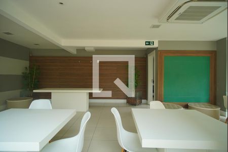 Apartamento para alugar com 67m², 2 quartos e 1 vagaÁrea comum - Salão de festas