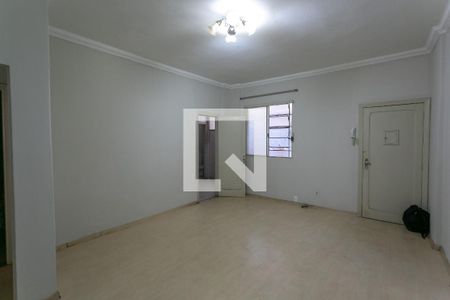 Apartamento para alugar com 120m², 3 quartos e sem vagaSala