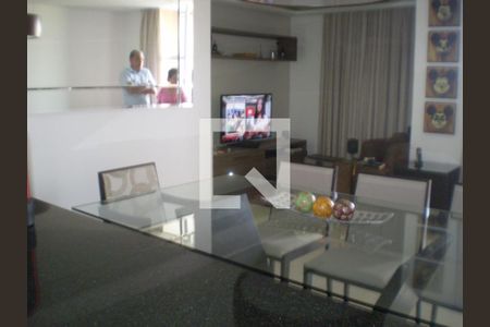 Apartamento à venda com 2 quartos, 69m² em Jardim Prudência, São Paulo