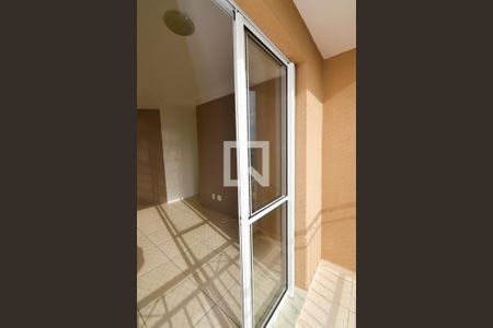 Sacada da Sala de apartamento para alugar com 2 quartos, 52m² em Vila Maria Alta, São Paulo