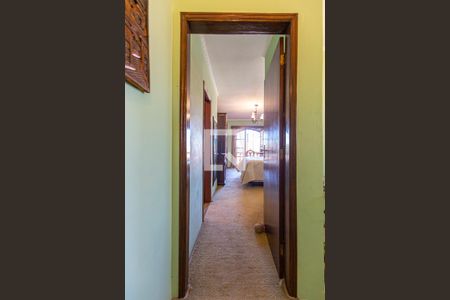 Casa à venda com 250m², 3 quartos e 2 vagasSuite