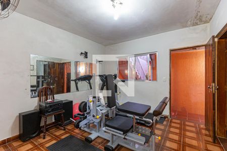 Casa à venda com 250m², 3 quartos e 2 vagasSala - Edicula