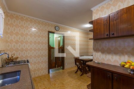 Casa à venda com 250m², 3 quartos e 2 vagasCozinha