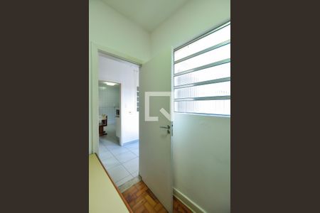 Apartamento para alugar com 100m², 2 quartos e sem vagaQuarto de Serviço