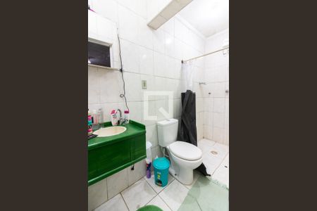 Casa à venda com 200m², 6 quartos e 3 vagasSuíte 1, banheiro 