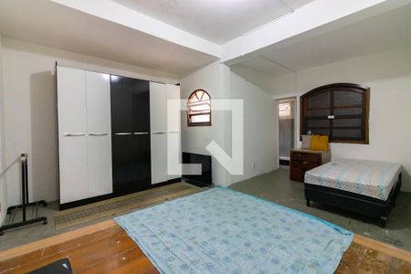 Casa à venda com 200m², 6 quartos e 3 vagasSuíte 4