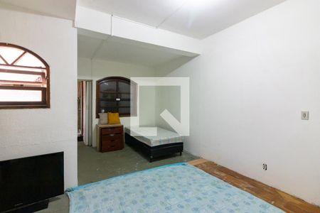 Casa à venda com 200m², 6 quartos e 3 vagasSuíte 4