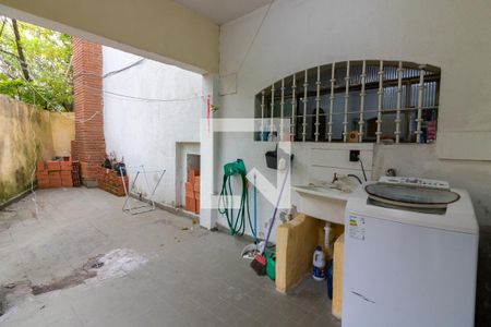 Casa à venda com 200m², 6 quartos e 3 vagasÁrea de Serviço