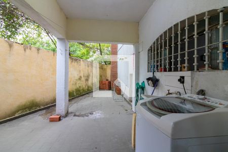 Casa à venda com 200m², 6 quartos e 3 vagasÁrea de Serviço