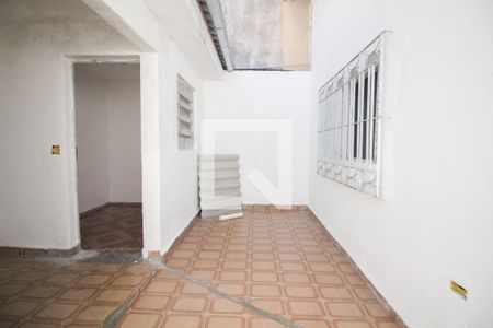 Casa à venda com 95m², 3 quartos e 2 vagasarea de serviço
