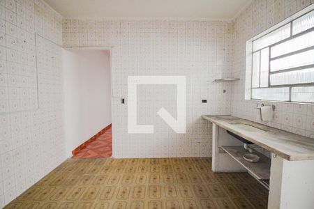 Casa à venda com 95m², 3 quartos e 2 vagascozinha