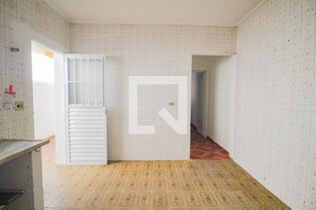 Casa à venda com 95m², 3 quartos e 2 vagascozinha