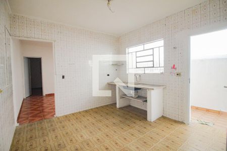 Casa à venda com 95m², 3 quartos e 2 vagascozinha