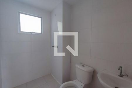 Apartamento à venda com 48m², 2 quartos e 1 vaga Apartamento à venda com 48m², 2 quartos e 1 vagaBanheiro
