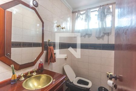 Casa à venda com 316m², 3 quartos e 7 vagasLavabo