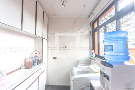 Casa à venda com 316m², 3 quartos e 7 vagasÁrea de serviço