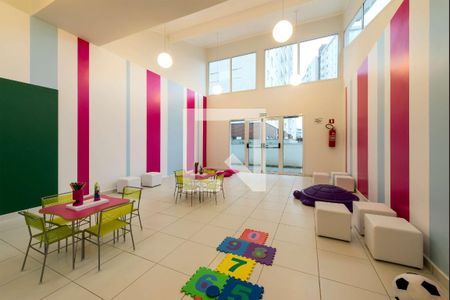 Apartamento à venda com 64m², 2 quartos e 1 vagaÁrea comum