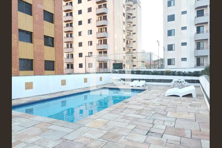 Apartamento à venda com 72m², 3 quartos e 2 vagasÁrea comum - Piscina