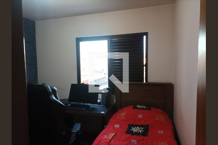 Apartamento à venda com 72m², 3 quartos e 2 vagasQuarto 02