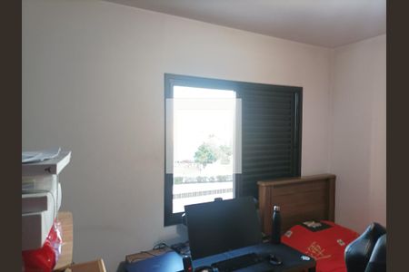 Apartamento à venda com 72m², 3 quartos e 2 vagasQuarto 02