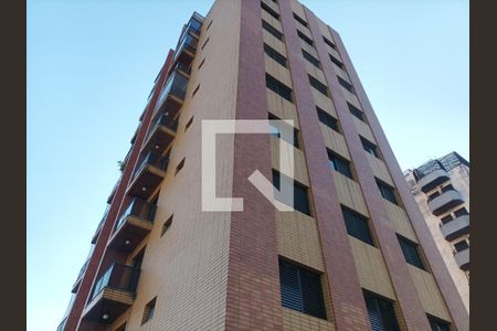 Apartamento à venda com 72m², 3 quartos e 2 vagasFachada do Prédio