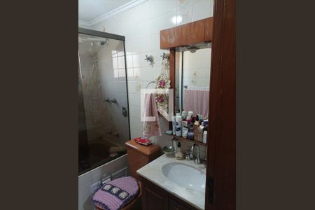 Apartamento à venda com 72m², 3 quartos e 2 vagasBanheiro 02 suíte