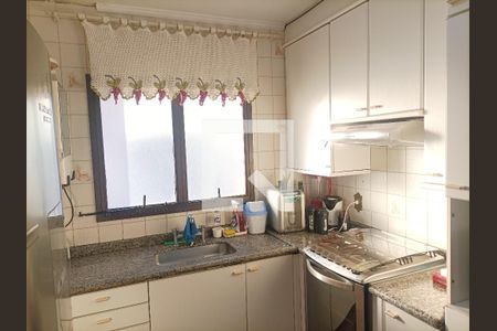 Apartamento à venda com 72m², 3 quartos e 2 vagasCozinha